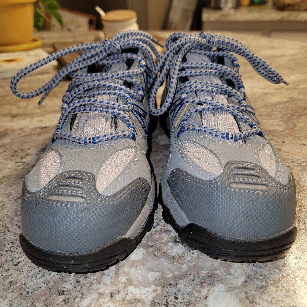 Dunham Work Shoes - Picture 3 of 6